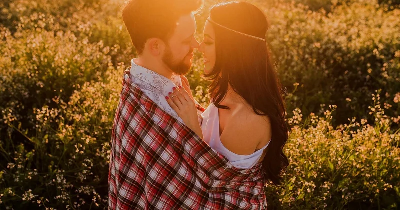 Les 5 erreurs qui ruinent un weekend en amoureux dans un chalet
